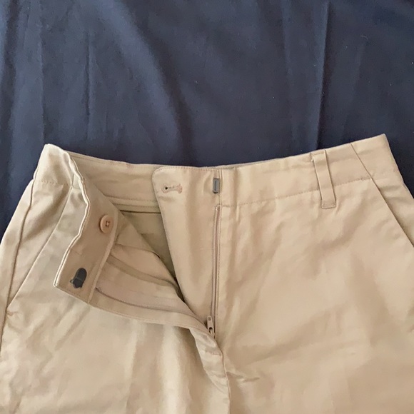 🌼 Aritzia Sunday Best Meriliese Shorts - Picture 5 of 5